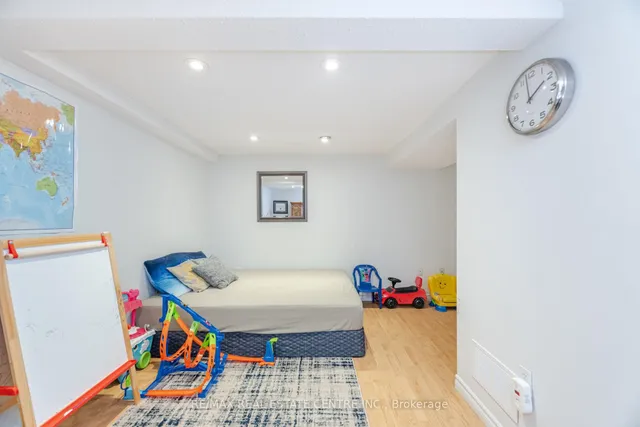 Additional image 33 of 30 Heslop Rd Unit 34