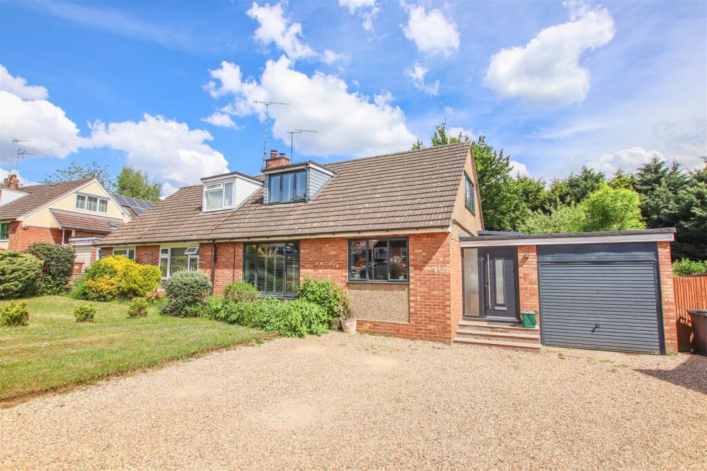 Additional image 34 of Hillside Way, Welwyn