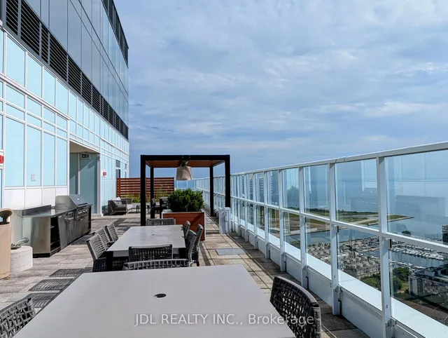 Additional image 20 of 17 Bathurst St Unit 1908