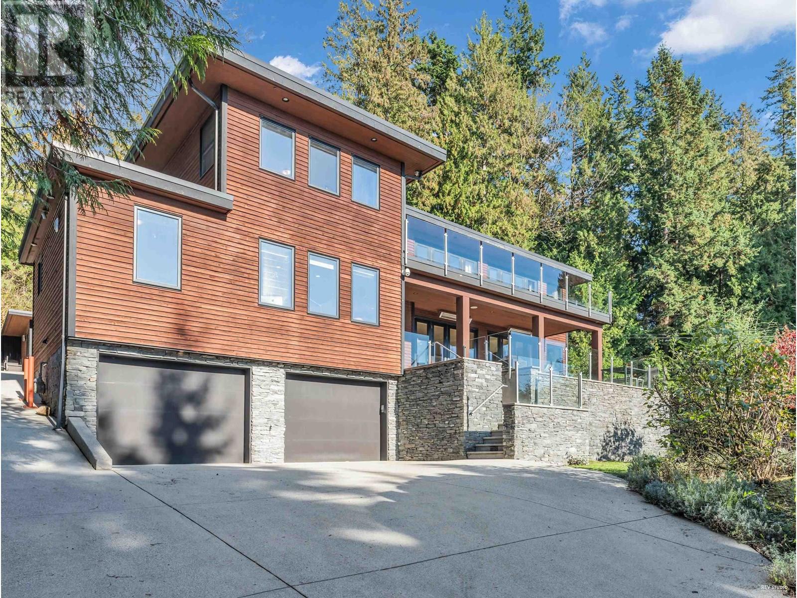 4742 CAULFEILD DRIVE|West Vancouver, British Columbia V7W1G5