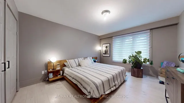 Additional image 14 of 253 Searle Ave