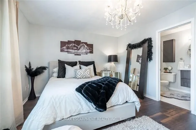 房产图片 22 - 100 Vineberg Dr Unit 24