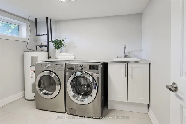 Additional image 25 of 4 Sabine Rd