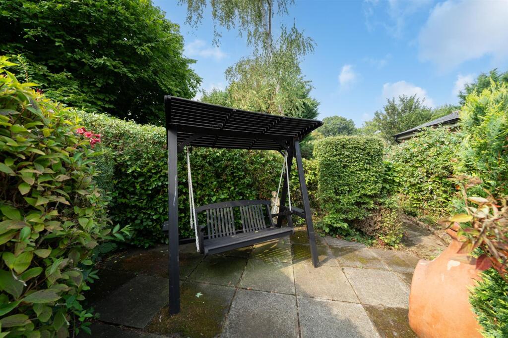 Additional image 20 of Mile House Lane, St Albans