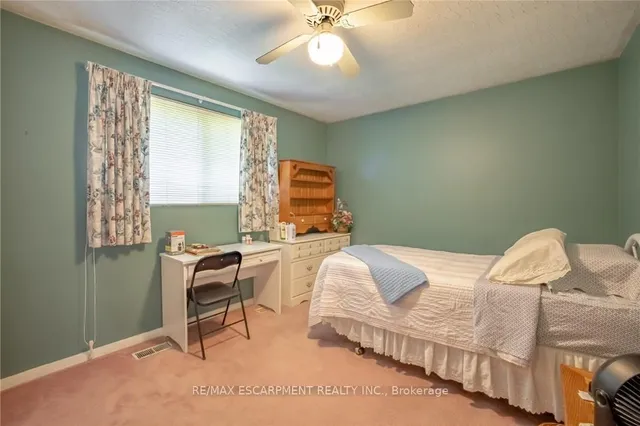 房产图片 11 - 176 Laurier Ave