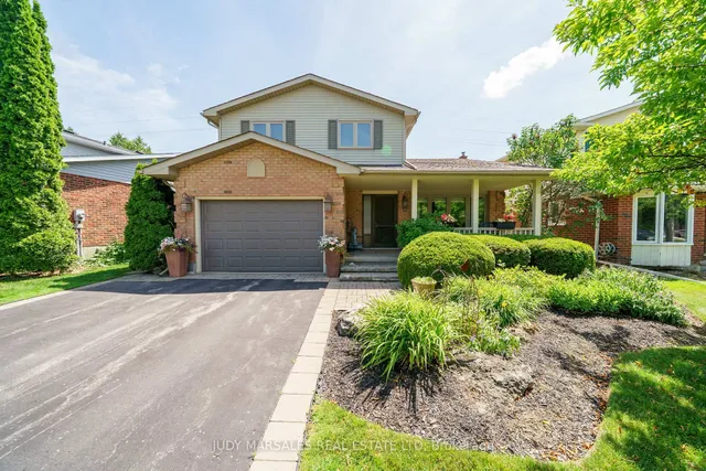 房产图片 3 - 12 Vance Cres