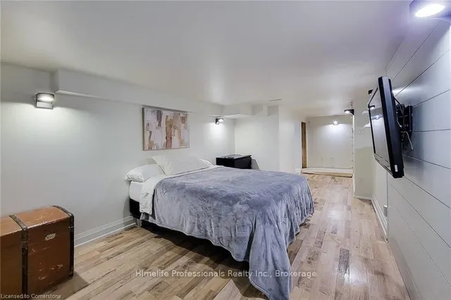 Additional image 41 of 116 Locke St