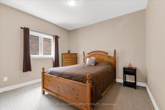 Additional image 20 of 180 Mother's St