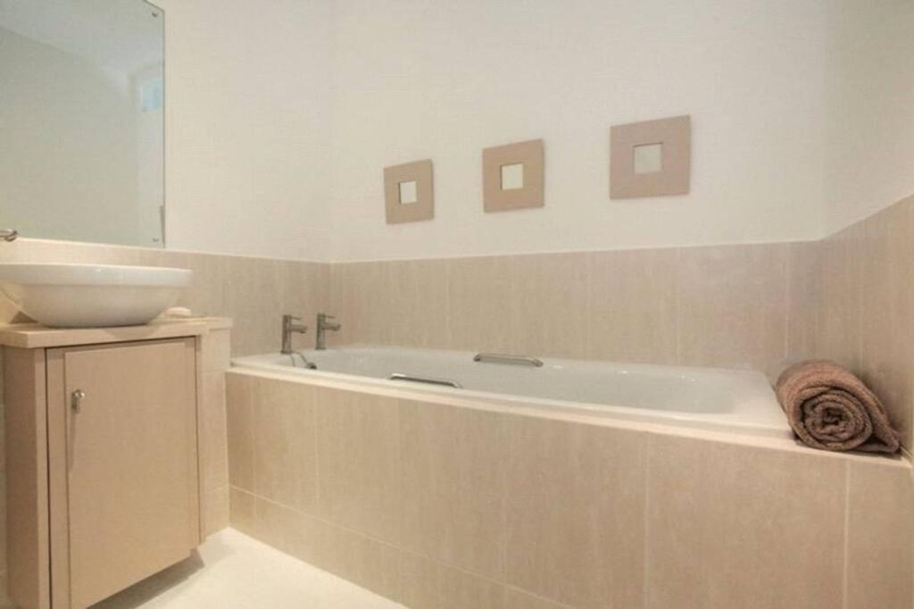 Additional image 9 of Crop Common, Hatfield, Hemel Hempstead, AL10