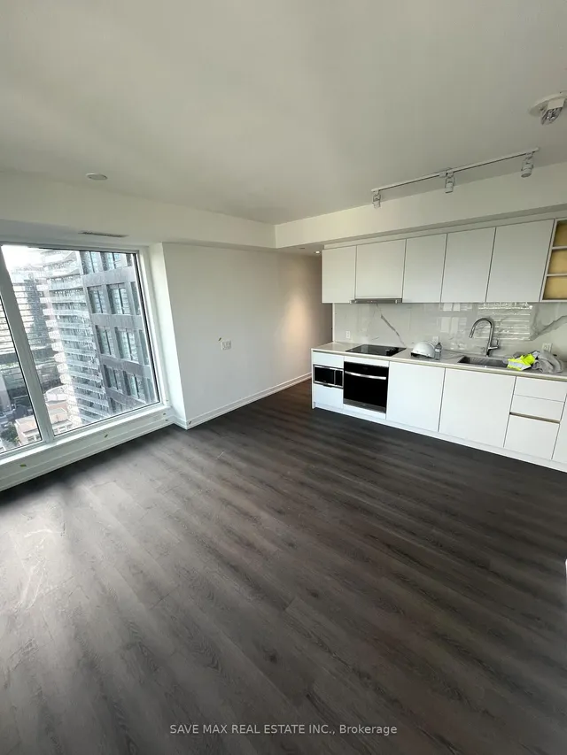 Additional image 4 of 8 WELLESLEY St Unit 2709