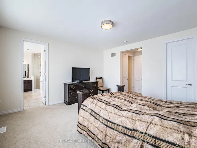 Additional image 33 of 323 Harold Dent Tr