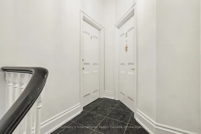 Additional image 5 of 35 Duke St Unit 2