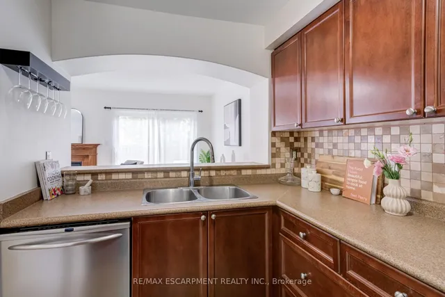 Additional image 14 of 363 Prosser Circ