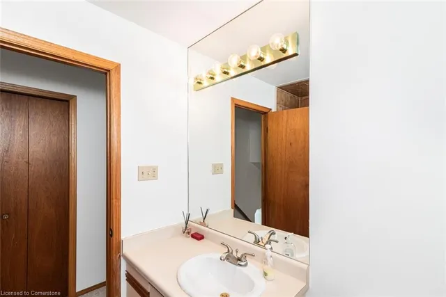 Additional image 29 of 9 Mark Pl