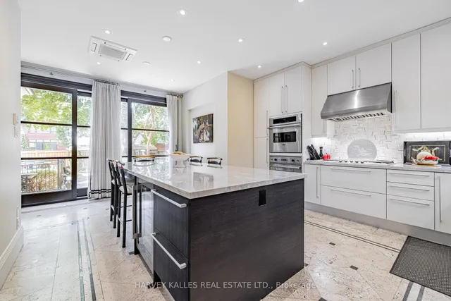 Additional image 11 of 386 Palmerston Blvd