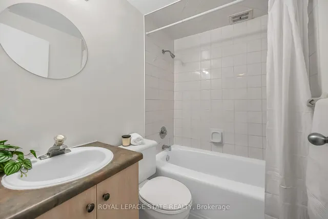 Additional image 21 of 81 Charlton Ave Unit 702