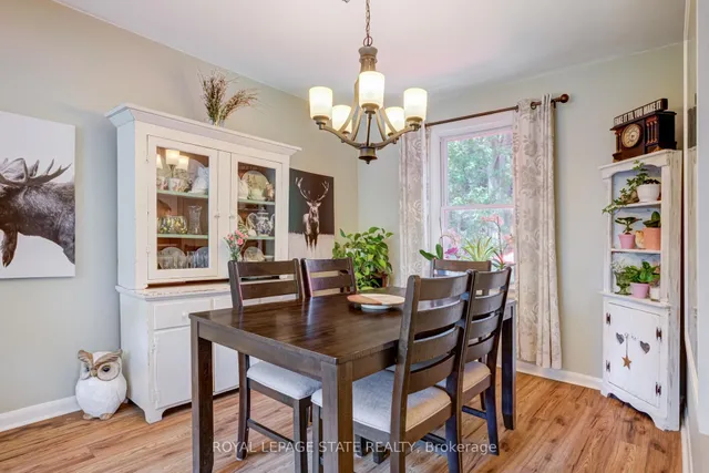 Additional image 19 of 90 Arcade Cres