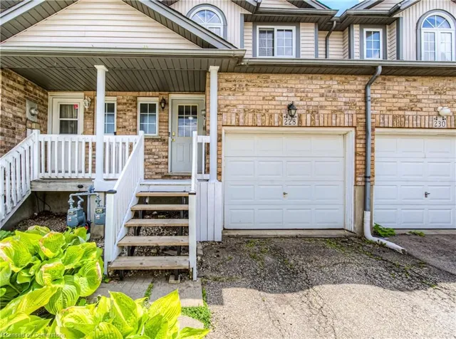 Additional image 3 of 228 Activa Ave