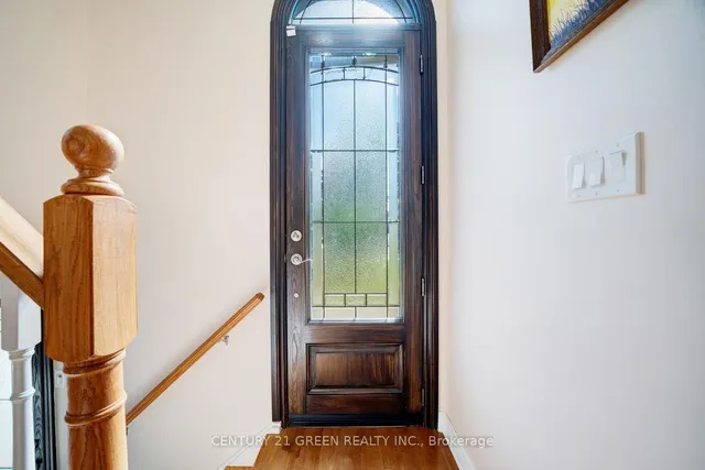 房产图片 3 - 159 Hollyberry Tr