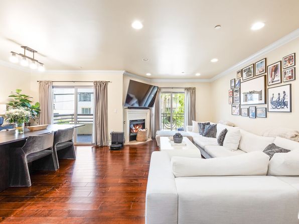 951 Granville Ave APT 202, Los Angeles, CA 90049