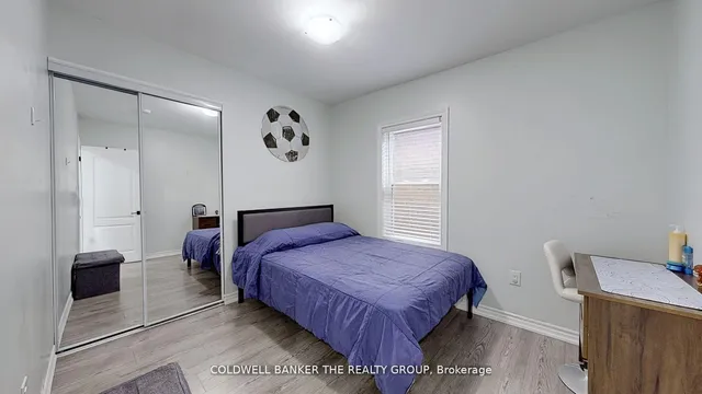 Additional image 18 of 194 Simcoe St