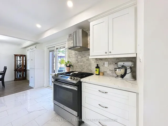 Additional image 21 of 16 Pagebrook Dr