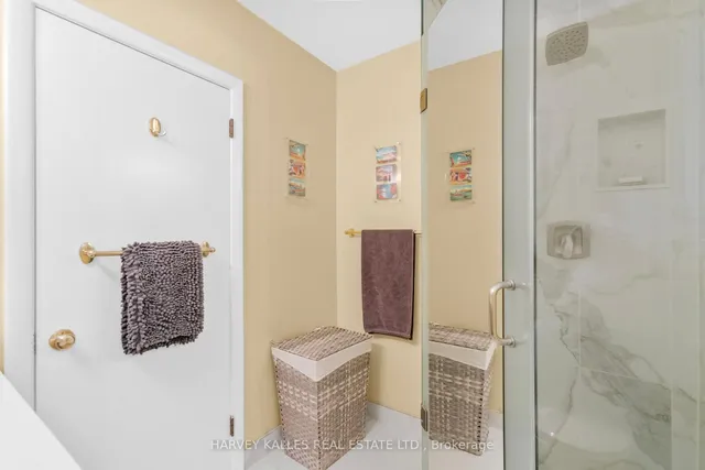 Additional image 27 of 5 Shady Lawn Crt