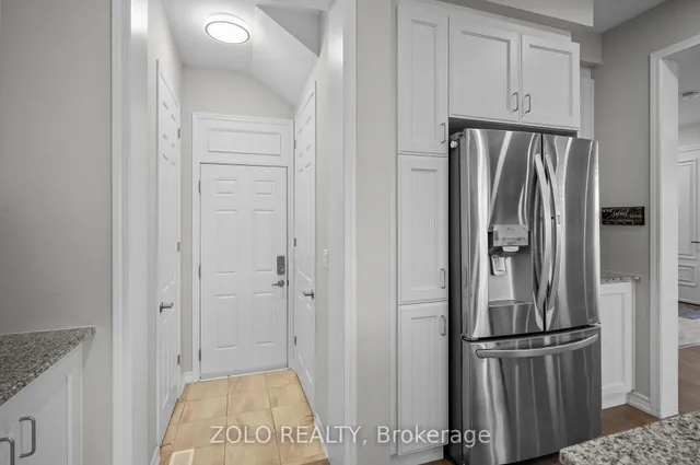 Additional image 15 of 2 Circus Cres