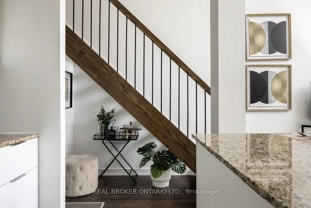 Additional image 14 of 5 Hanna Ave Unit 101