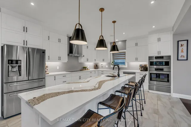 Additional image 16 of 577 Bridgemill Cres