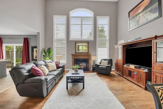 Additional image 14 of 4 Moonstone Crt