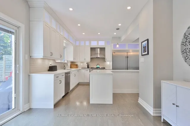 Additional image 14 of 2137 Turnberry Rd