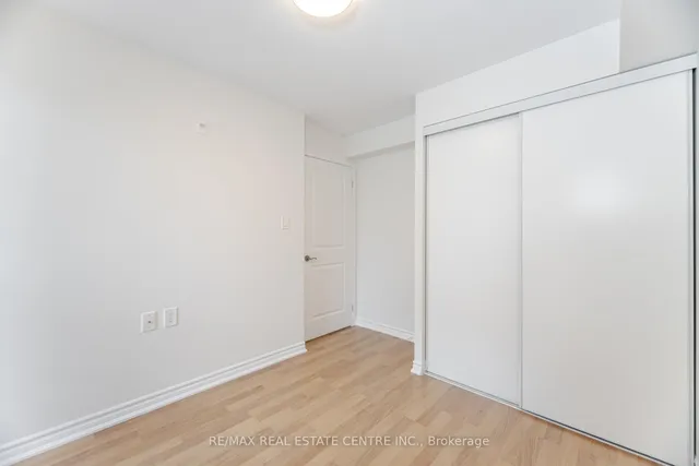 Additional image 23 of 872 Sheppard Ave Unit 616