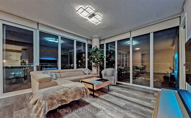 Additional image 10 of 88 Park Lawn Rd Unit 2316