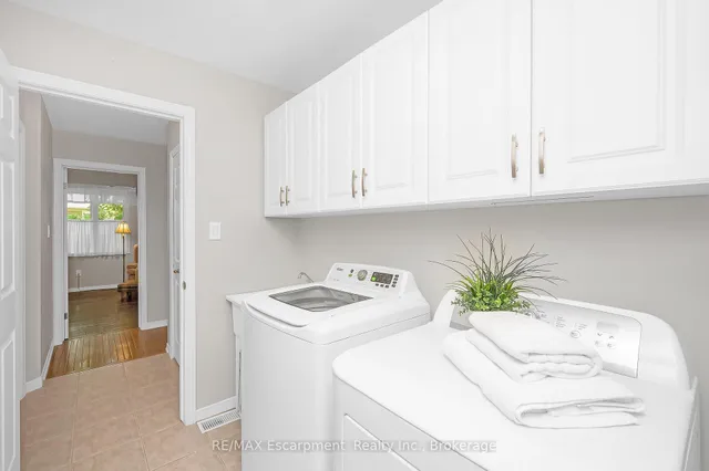 Additional image 24 of 212 Stonehenge Dr Unit 18