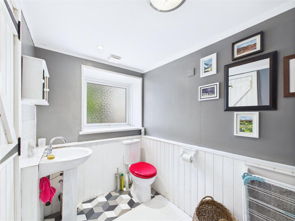 Additional image 14 of Rosewood, 2 The Square, Tomintoul,