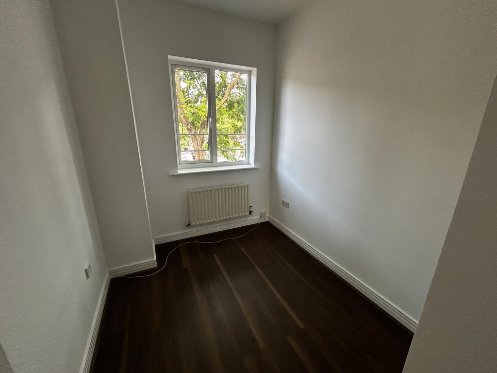 Additional image 5 of Anchor Crescent, Hockley