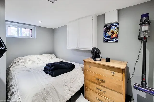 Additional image 49 of 345 Hawkridge Ave