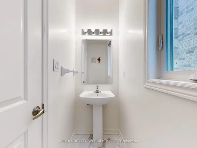 Additional image 25 of 48 Unwind Cres