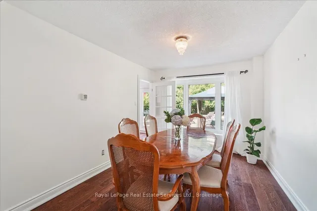 Additional image 8 of 471 Deerhurst Dr