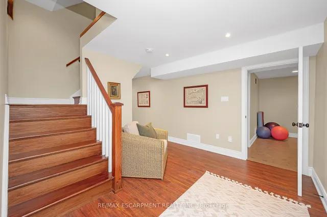Additional image 30 of 1354 Edgeware Rd