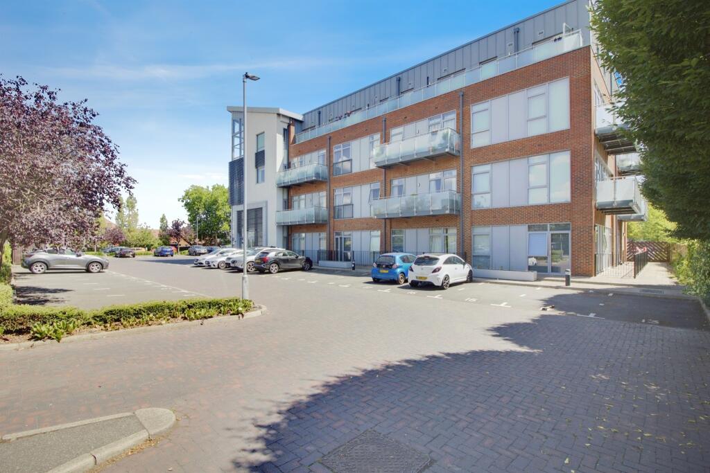 Additional image 17 of Broadwater Road, Welwyn Garden City