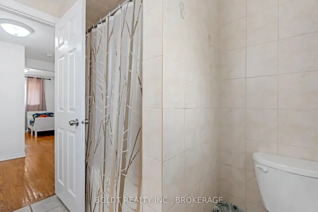 Additional image 14 of 124 Quaker Cres