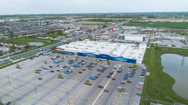 Additional image 25 of 52 AQUARIUS Cres