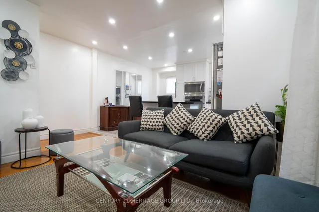Additional image 36 of 59 NORTH BONNINGTON Ave