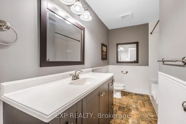 Additional image 13 of 653 Elliott Cres