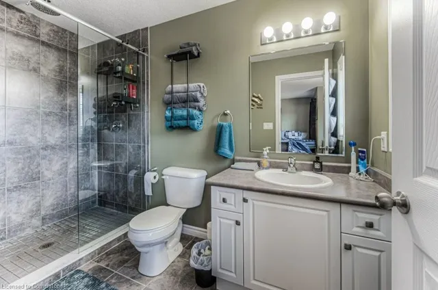 Additional image 27 of 42 Eliza Ave