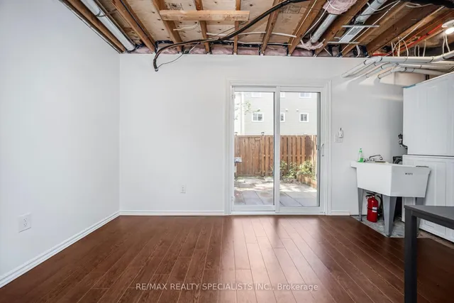 Additional image 27 of 38 Ellis Dr