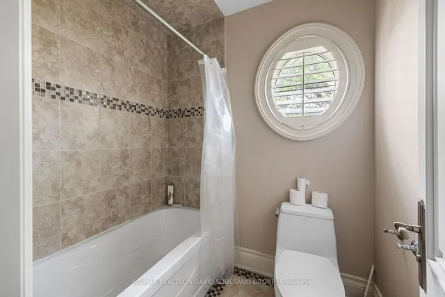 Additional image 23 of 10 Bainbridge Ave