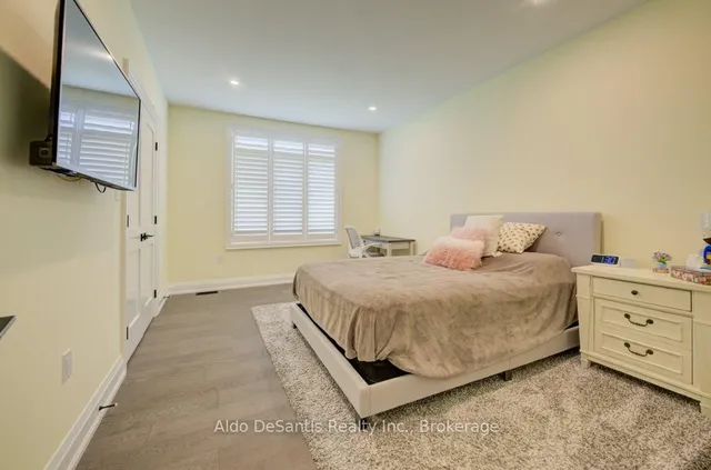 Additional image 19 of 1211 Woodburn Rd